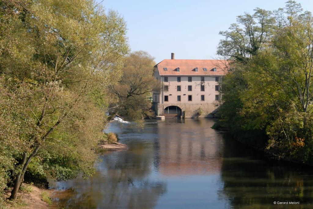 Auberge Saint Walfrid Hotel Restaurant & Spa Sarreguemines Buitenkant foto